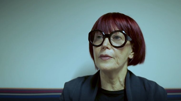 April Greinam - Donne