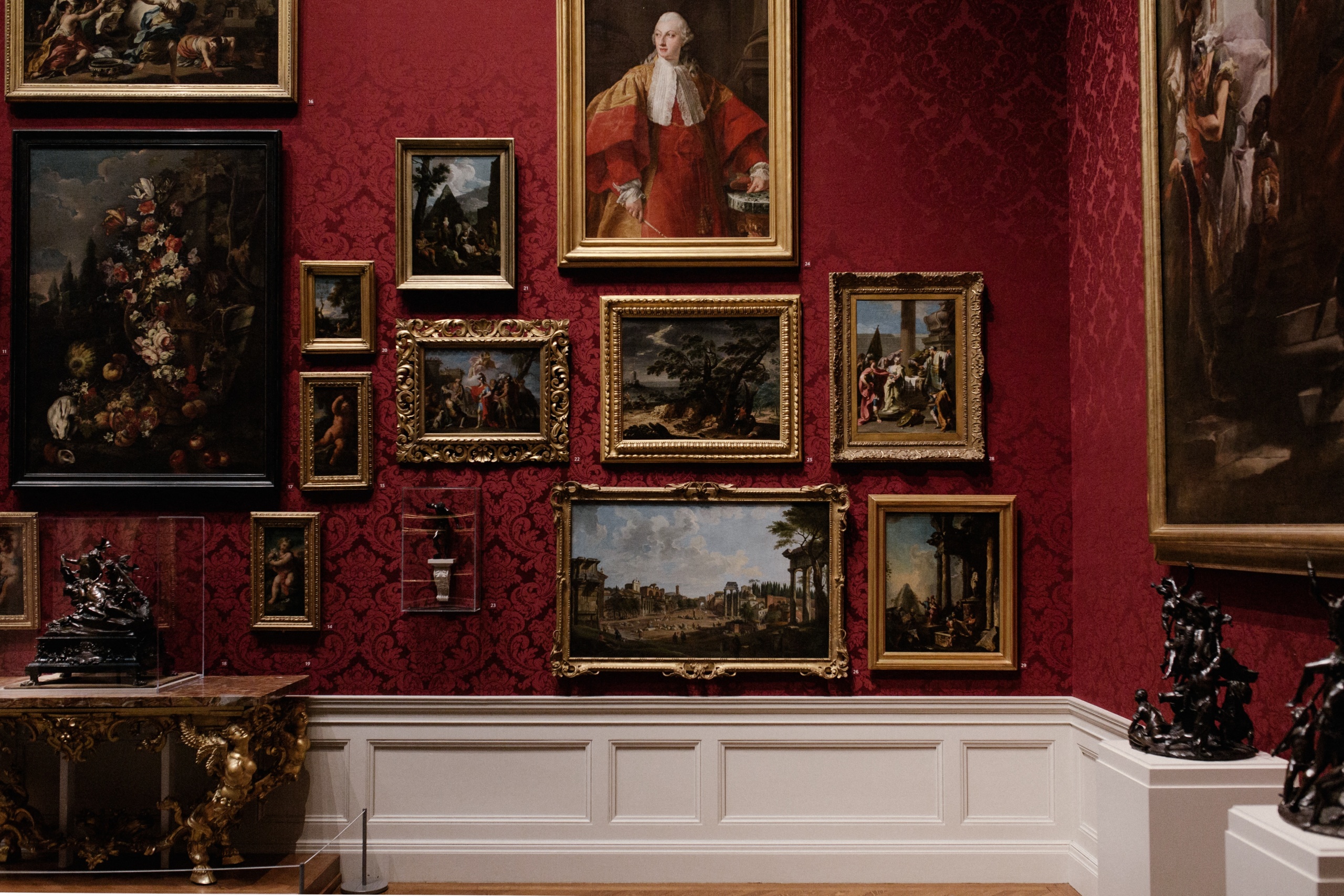 critico d'arte e museo