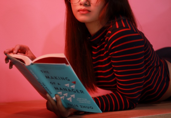 book influencer