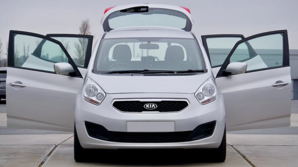 nuovo logo kia vecchio logo macchina