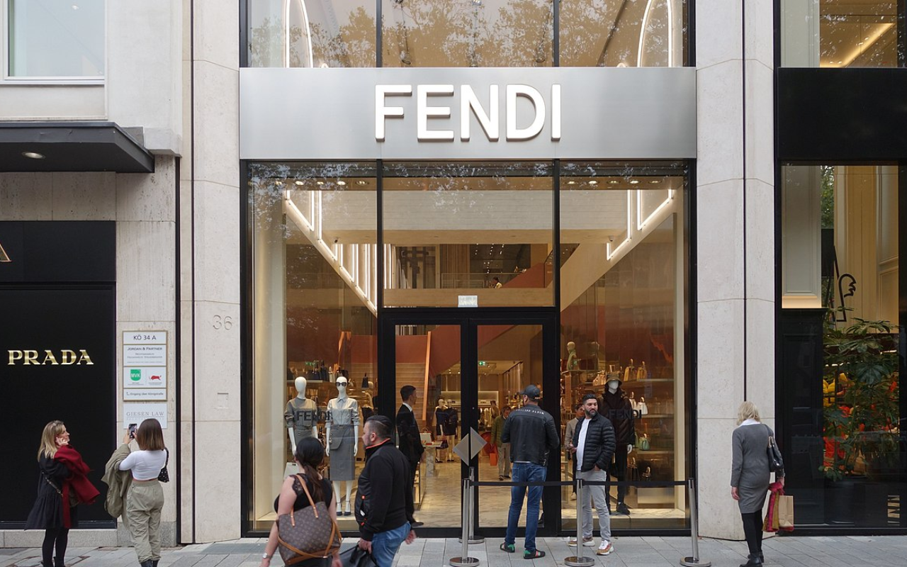 Fendi casa negozio fendi