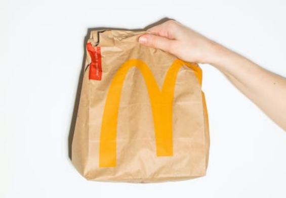 mcdonald cambia packaging riutilizzabile