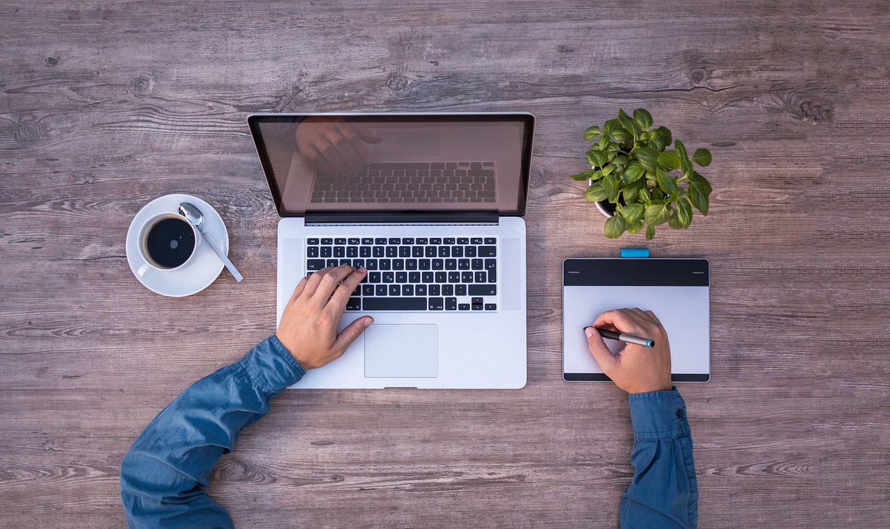GRAPHIC DESIGN & AI 