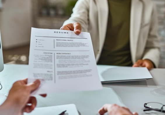 grafica per cv su canva