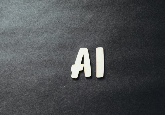 Intelligenza Artificiale per i social media