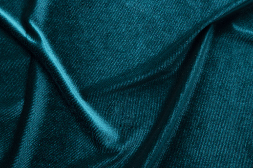 Come dipingere texture metalliche e tessuti in arte digitale
